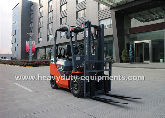 Cina 2065cc LPG Industrial Forklift Truck 32 Kw Rated Output Wide View Mast pemasok