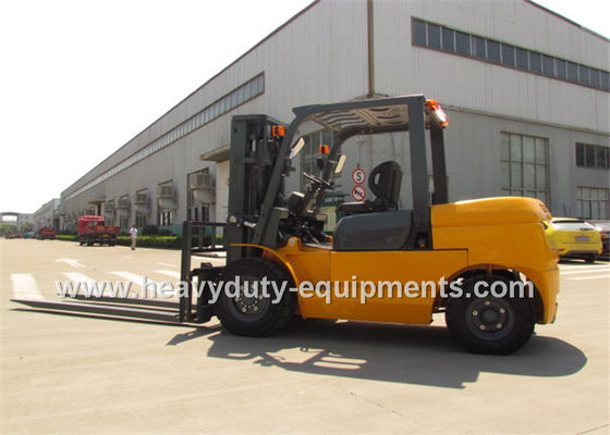Cina Sinomtp FD50 Industrial Forklift Truck 5000Kg Rated Load Capacity With ISUZU Diesel Engine pemasok