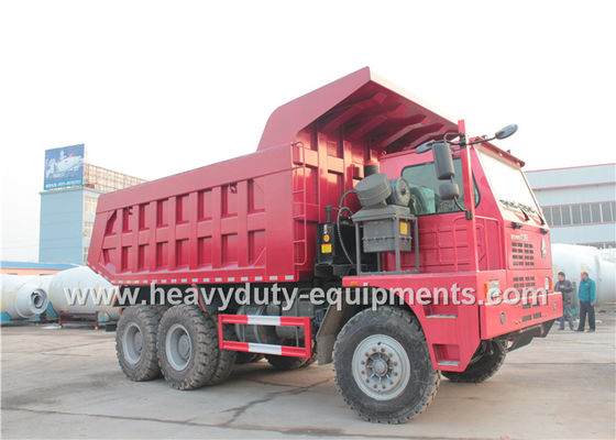 Cina Sinotruk howo heavy duty loading mining dump truck for big rocks in wet mining road pemasok