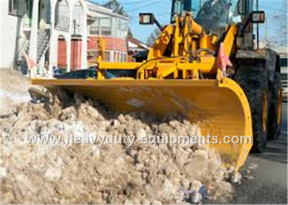 Cina Pisau salju coupler cepat dengan penghalang penghalang dan bobot operasi 12200kg pemasok