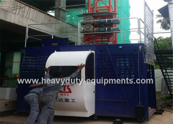 Cina Construction elevators rated lifting speed 36m/min used at the site of large chimney construction pemasok