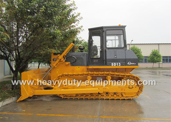 Cina Shantui bulldozer SD13S equipped with Shangchai SC8D143G2B1 engine pemasok