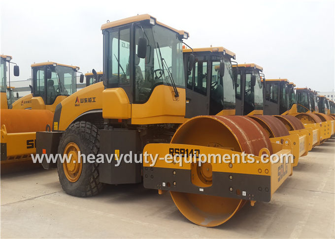 SDLG RS8140 14 Ton Single Drum Road Roller 30Hz Frequency With Weichai Engine